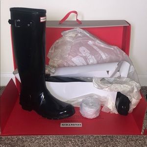 HUNTER RAIN BOOTS